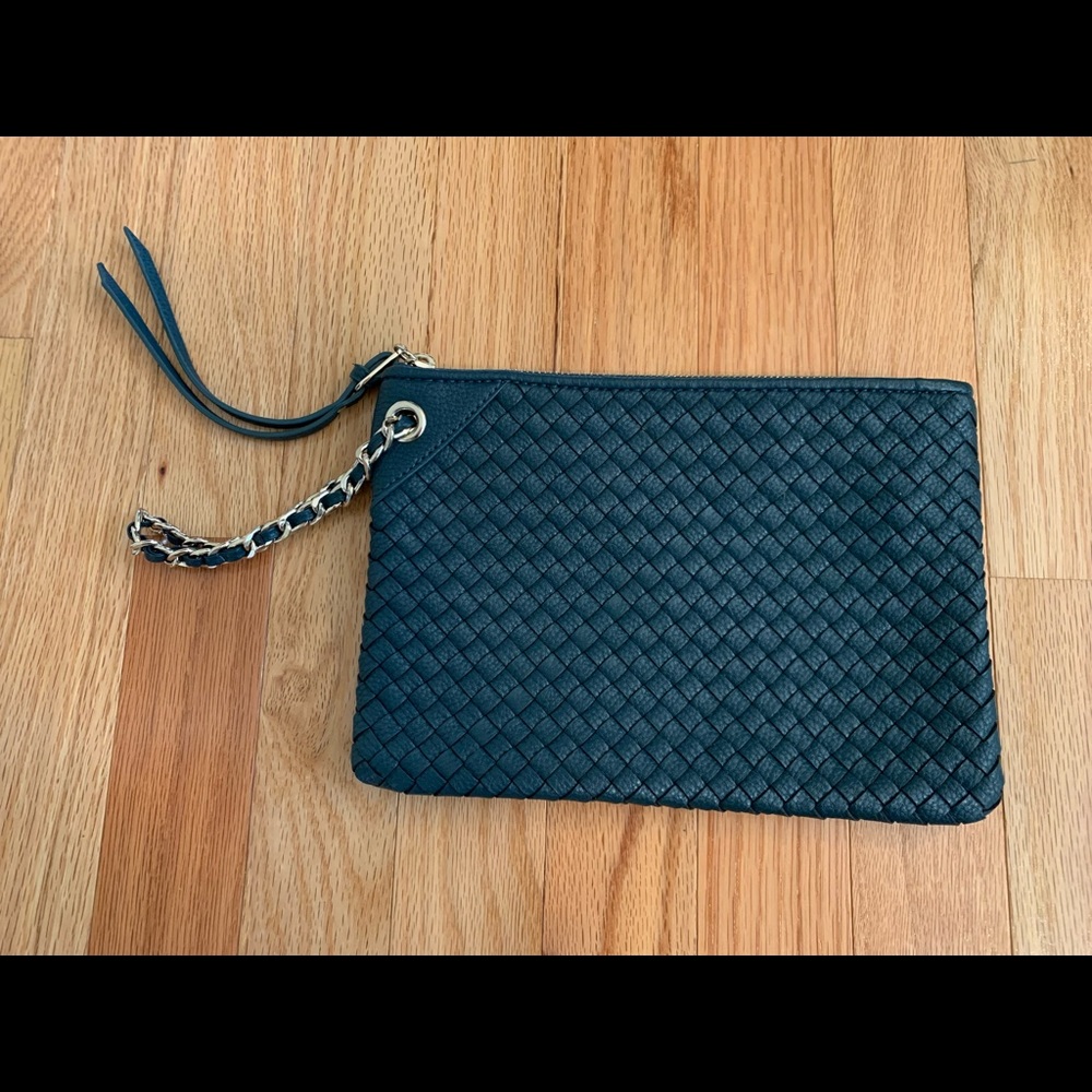 Banana Republic wristlet